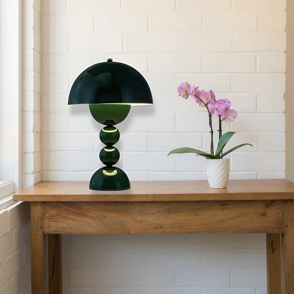 Cordless Table Lamp – Stacked Sphere Base Design – View 21