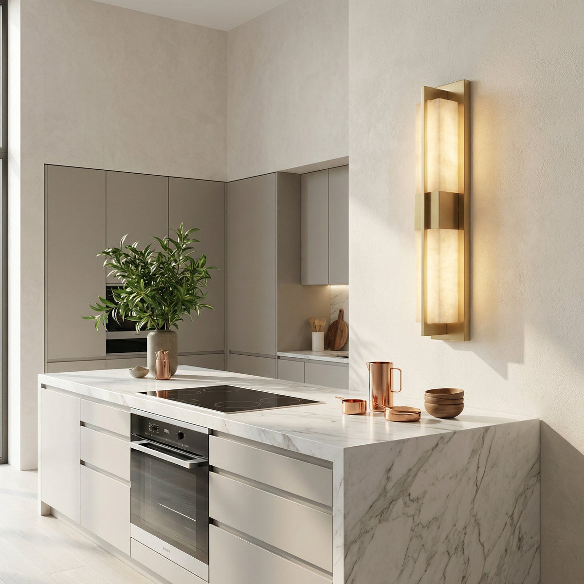 Alabaster and Brass Wall Light – Diffused Light, E27 (ES) Cap