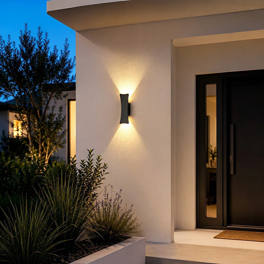 Arc Up-and-Down Outdoor Wall Light – Black Aluminium, IP65, 10W LED, H 24cm