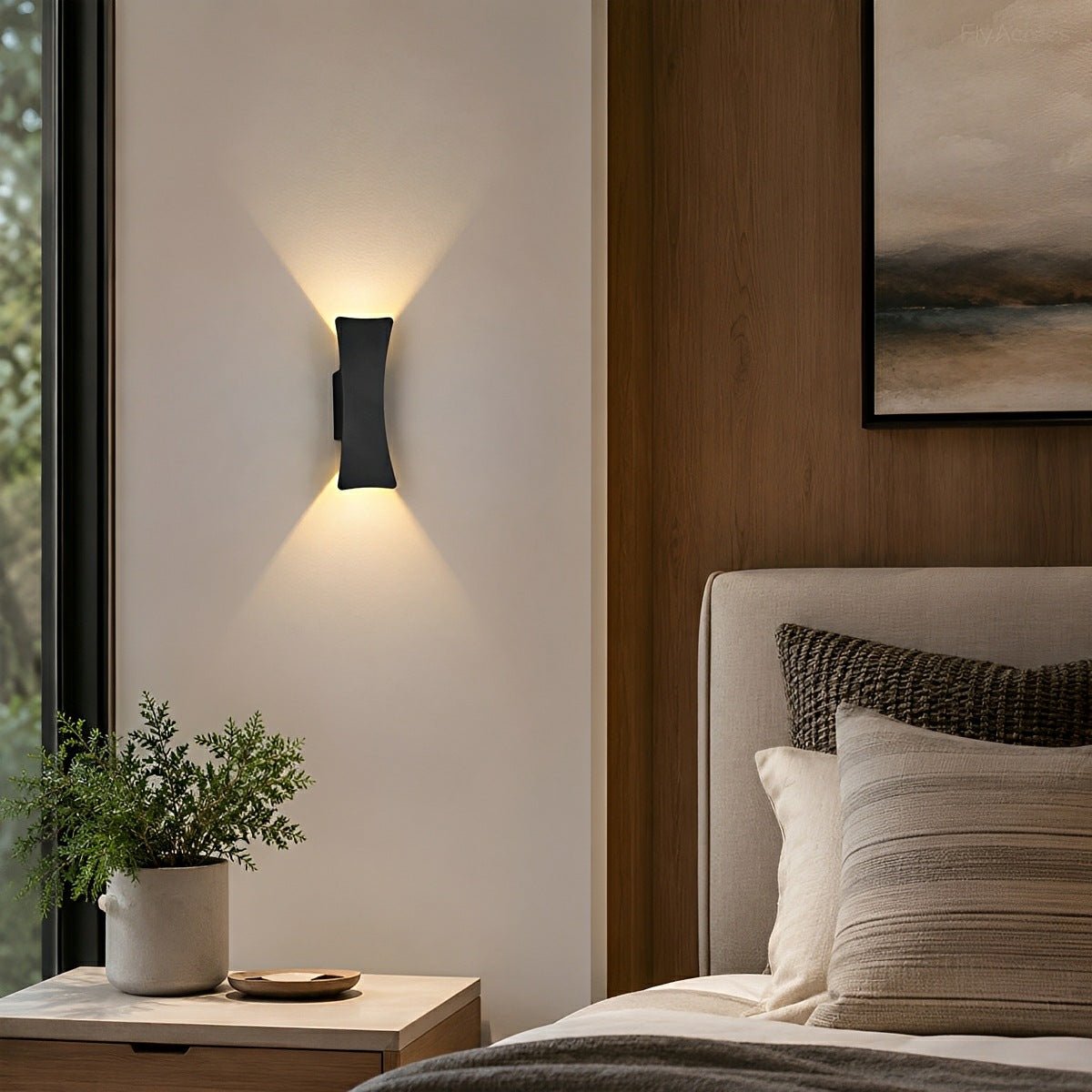 Arc Up-and-Down Outdoor Wall Light – Black Aluminium, IP65, 10W LED, H 24cm
