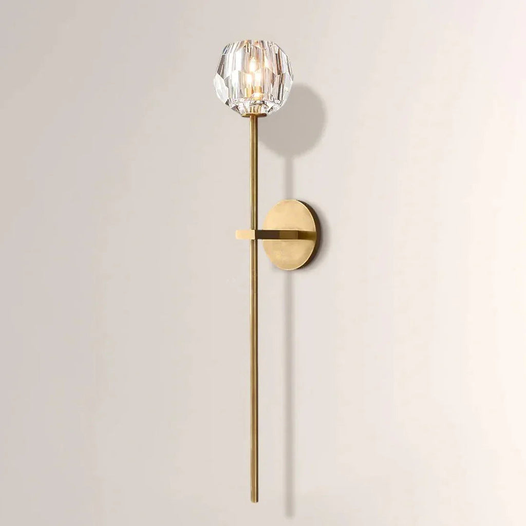 Cristaline wall light in solid brass with cut crystal