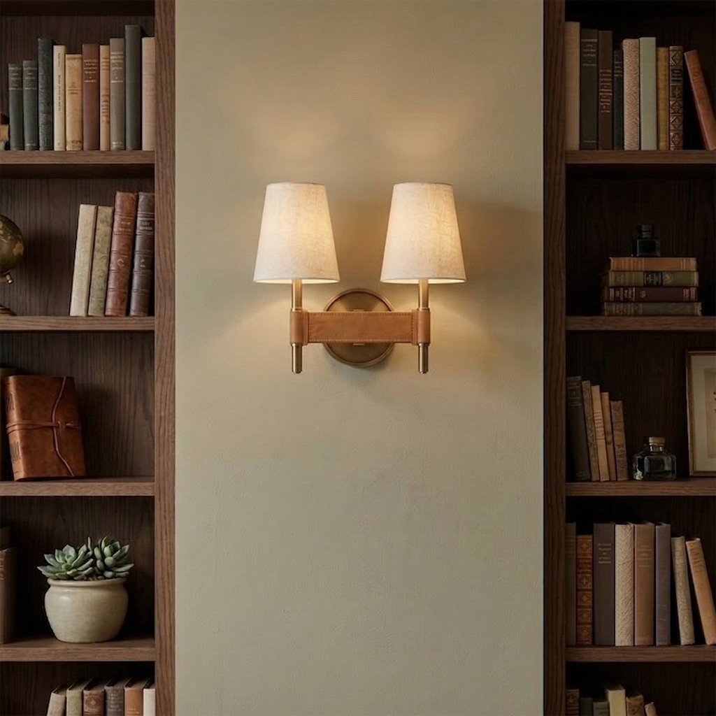 Hastings Wall Light – Beige Leather and Aged Brass, Dimmable