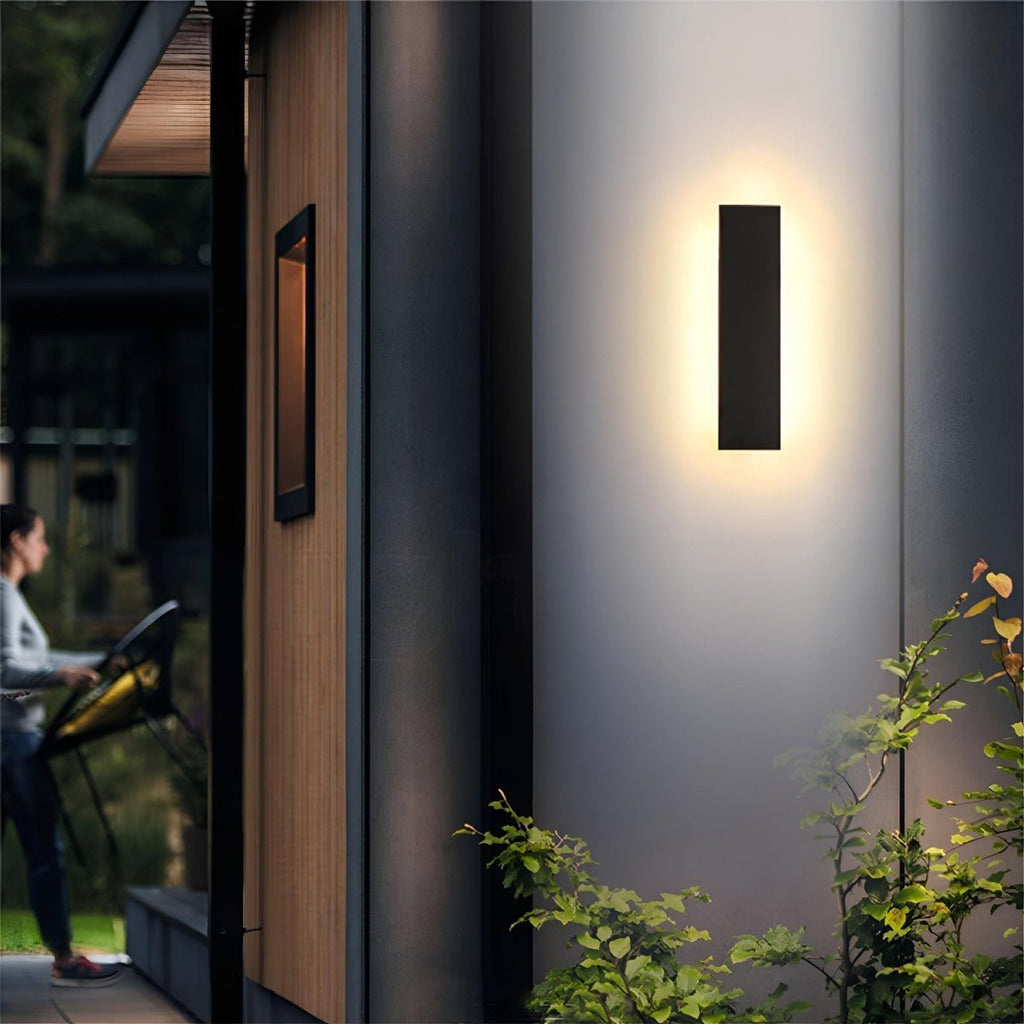Long Linear Outdoor Wall Light – Black Aluminium, IP65, 485lm, L 30 to 150cm