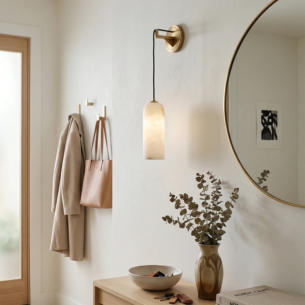 Petra Alabaster Wall Light – Brass Frame, Soft Light, E14