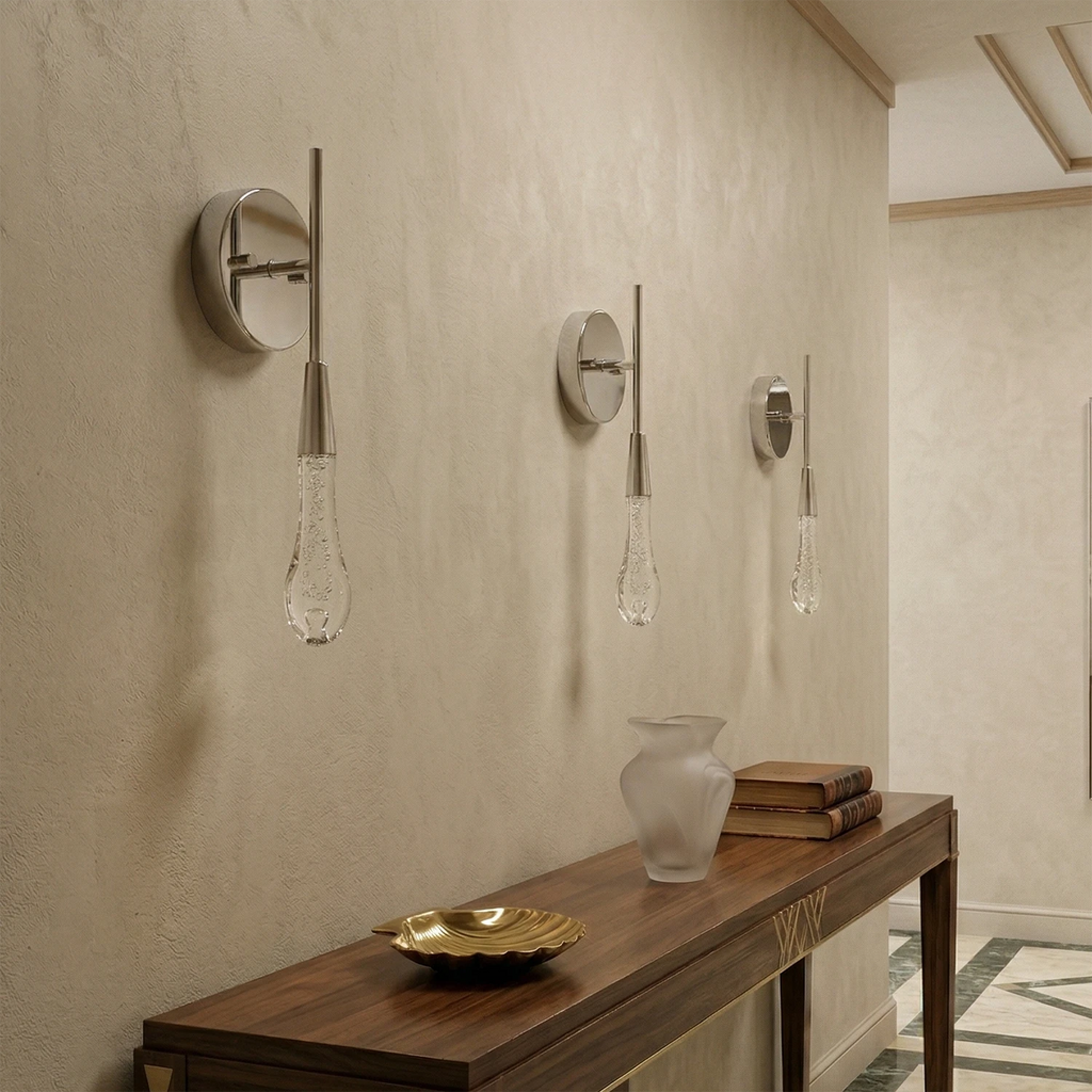 Raindrop wall light in blown glass and brushed metal