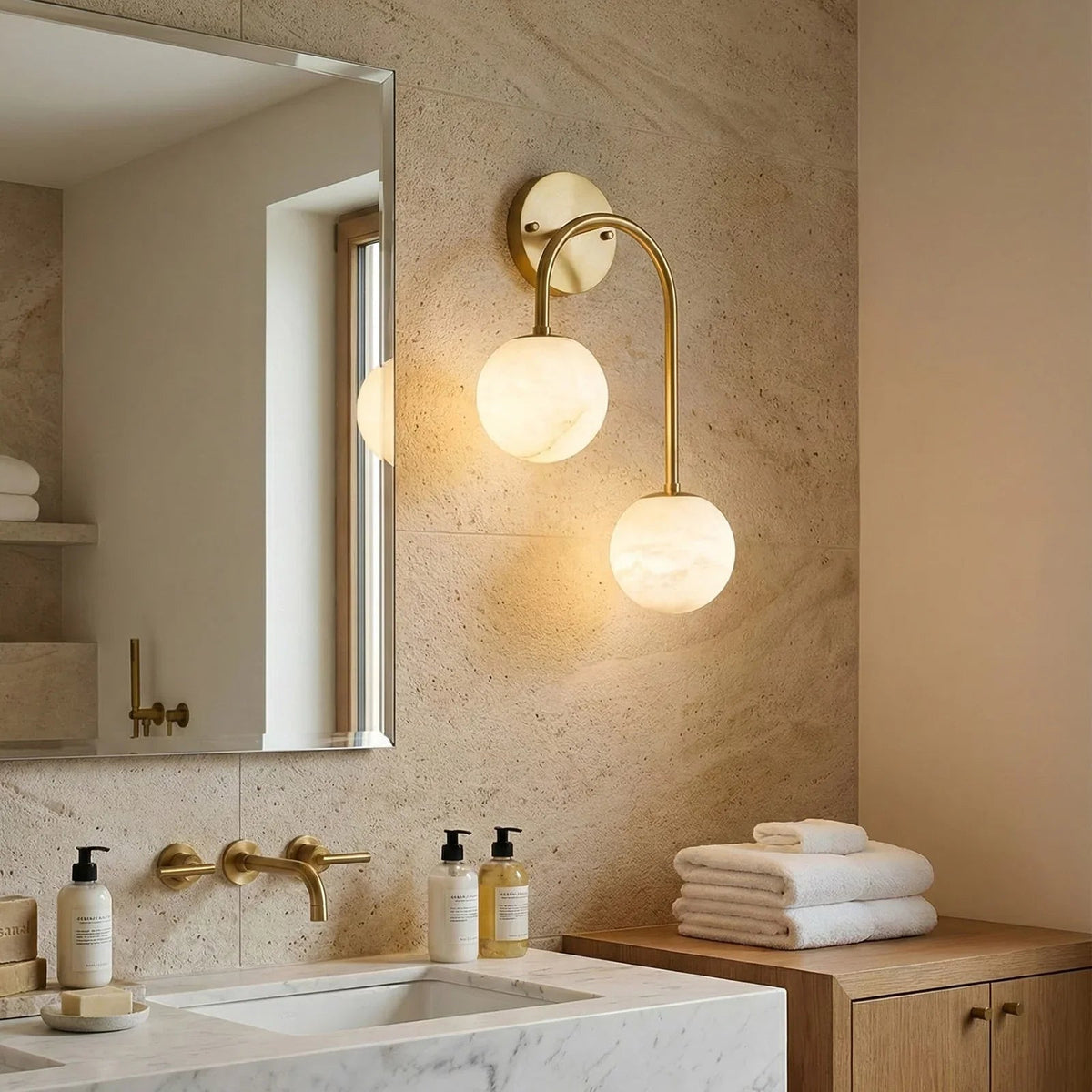 Ulysse Wall Light – White Natural Alabaster – Soft Light, G9 Cap, Dia. 30cm