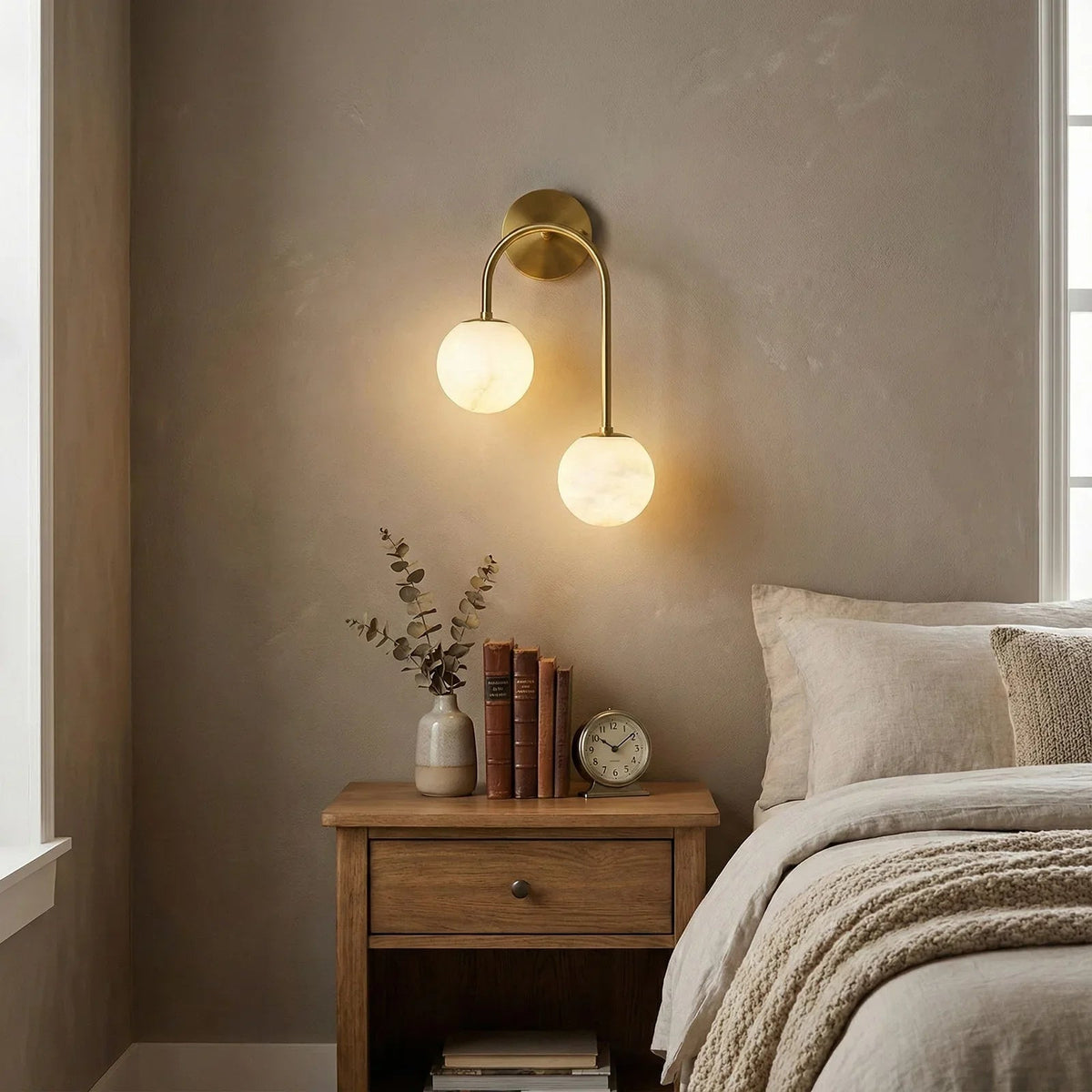 Ulysse Wall Light – White Natural Alabaster – Soft Light, G9 Cap, Dia. 30cm