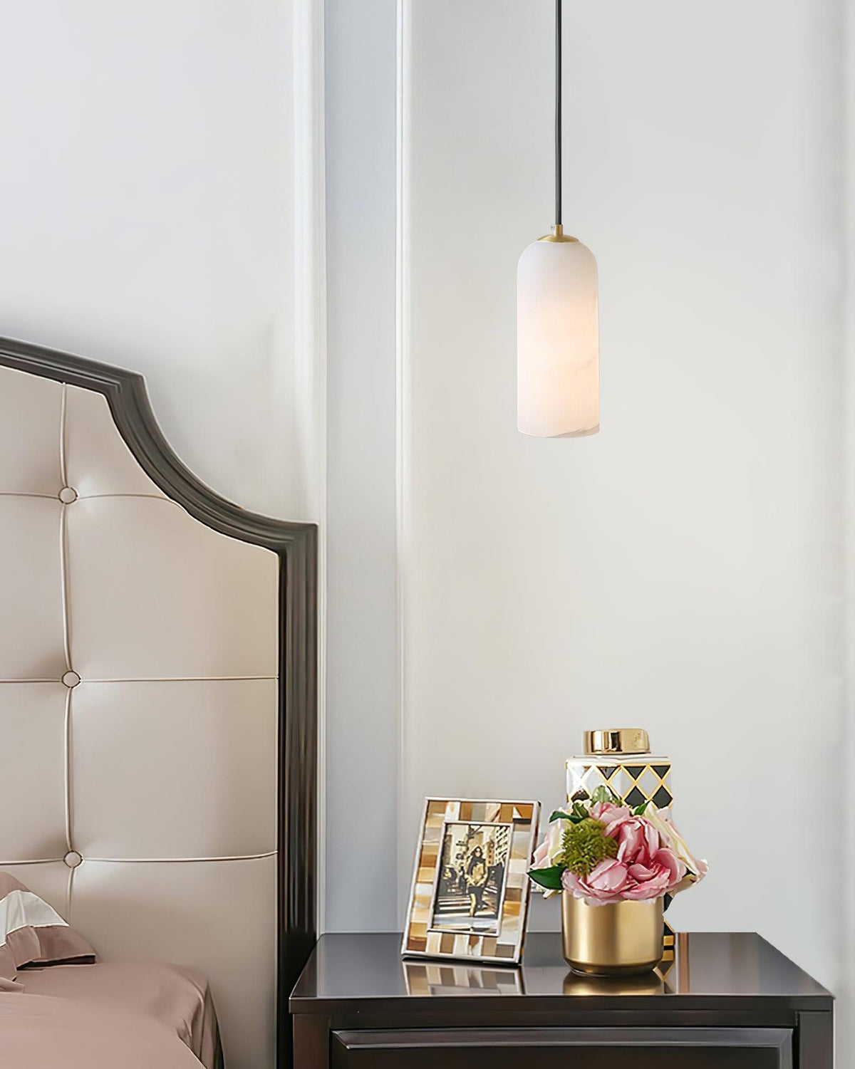Monty natural alabaster pendant light with braided cable — image 17
